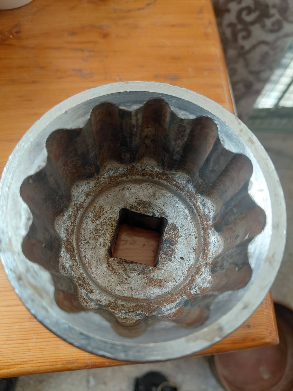 30 lari