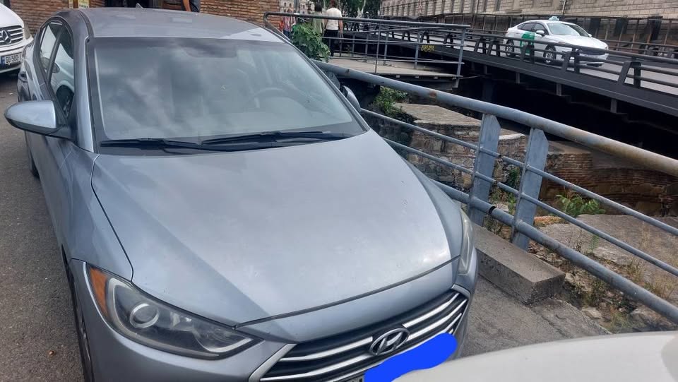 Satılık Hyundai Elantra 2017 modeli. 2.0 DSG - 7,000$