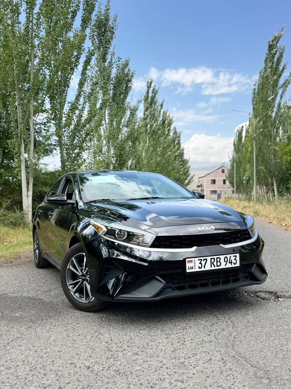 KIA FORTE 2023 — 13,400$