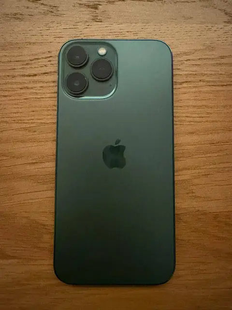 iPhone 13 Pro Max 128GB, no scratches
