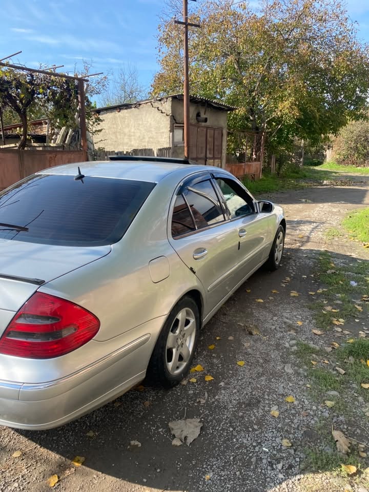 w211 2004 — 4,500$