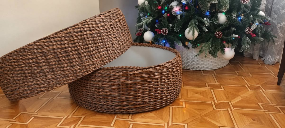 Корзины под ёлкой Гибкие, нет