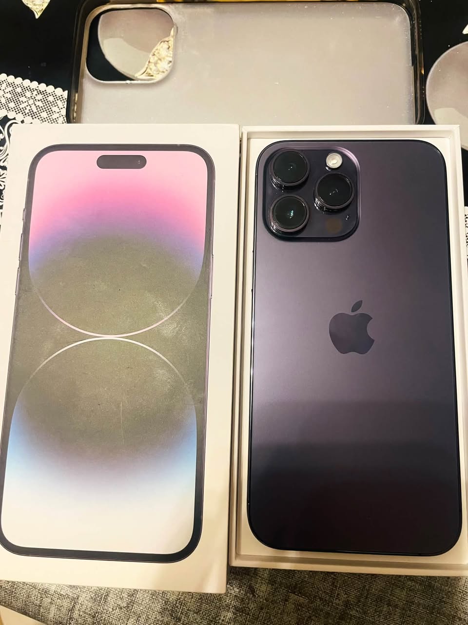 iPhone 14/pro/Maxi/256Gb telefonu satılır, açilmamışdır — 1,050₾