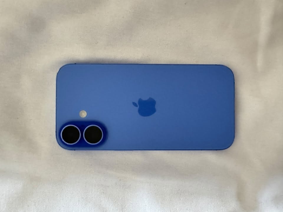 Iphone 16 128გბ ბატარია 90% გაუხსნელი — 1,000₾