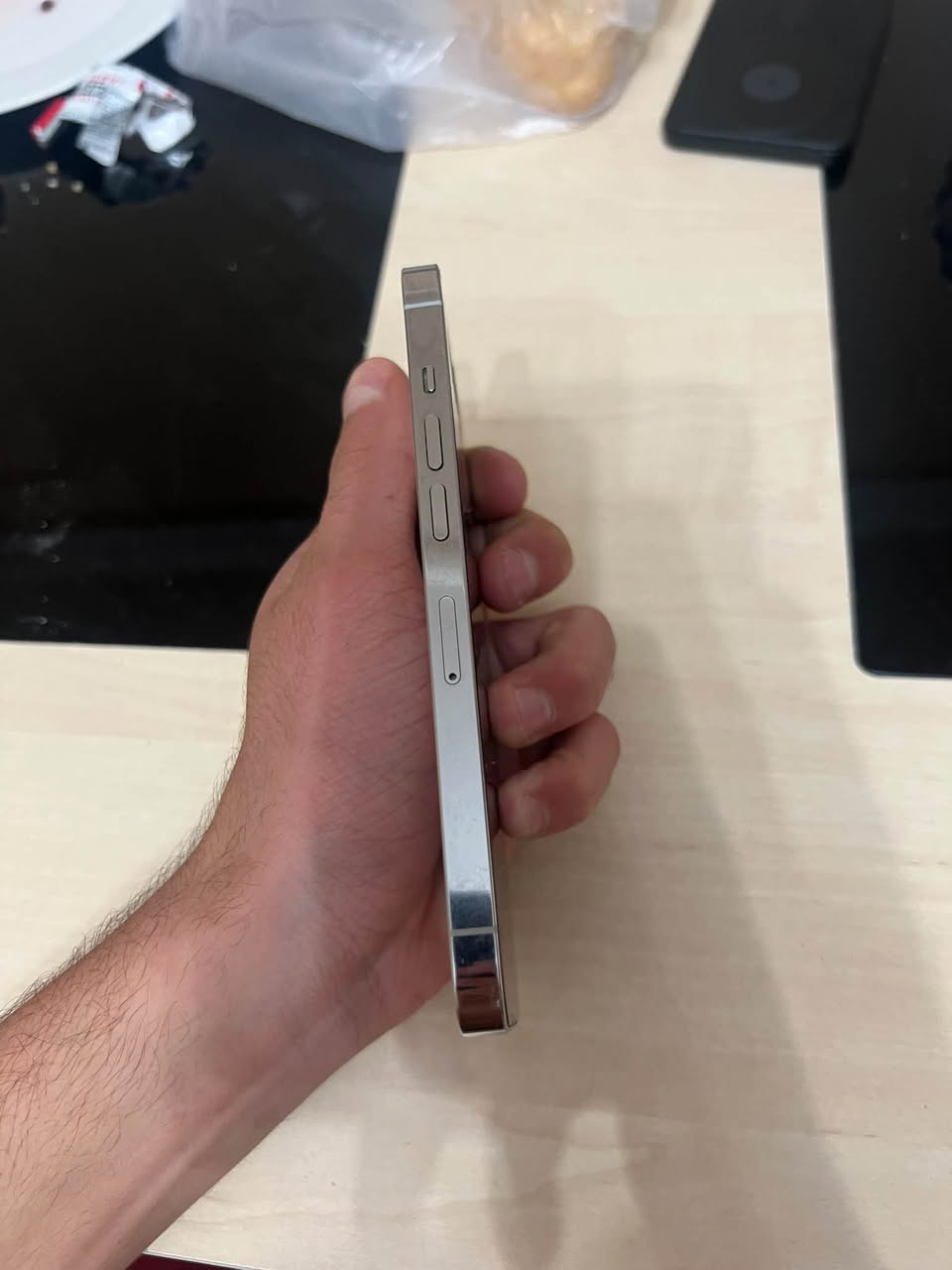 Iphone 13 pro face id chi — 80,000֏