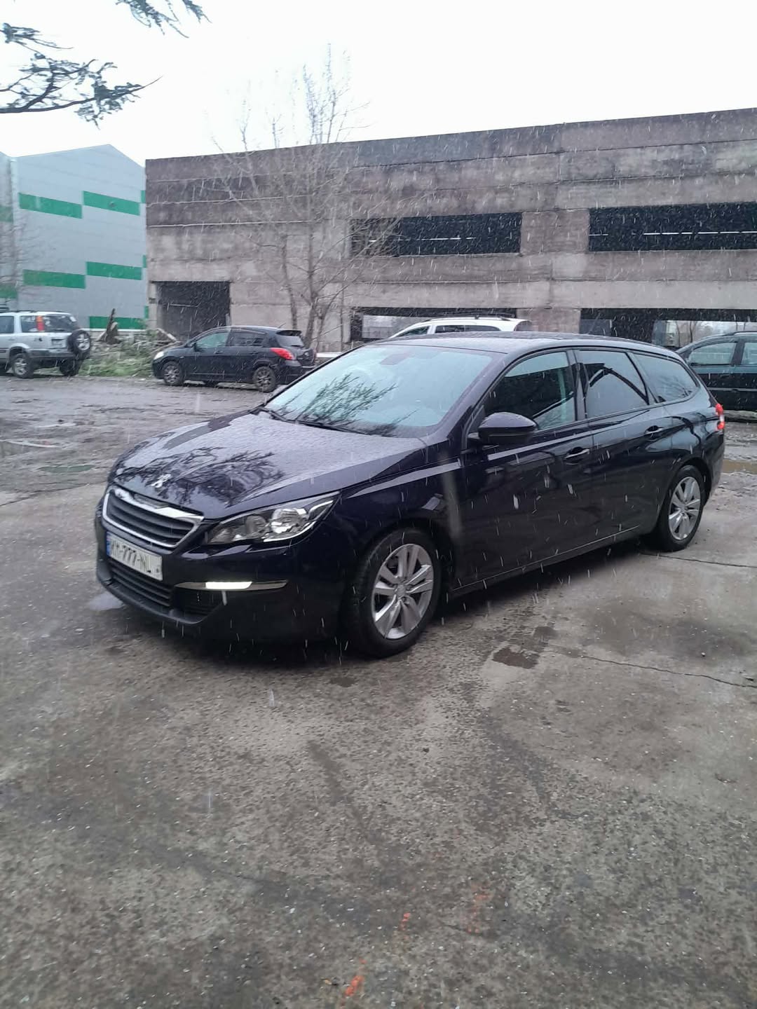 2014 წლიანი 1.6 ტურბო დიზელი 184400