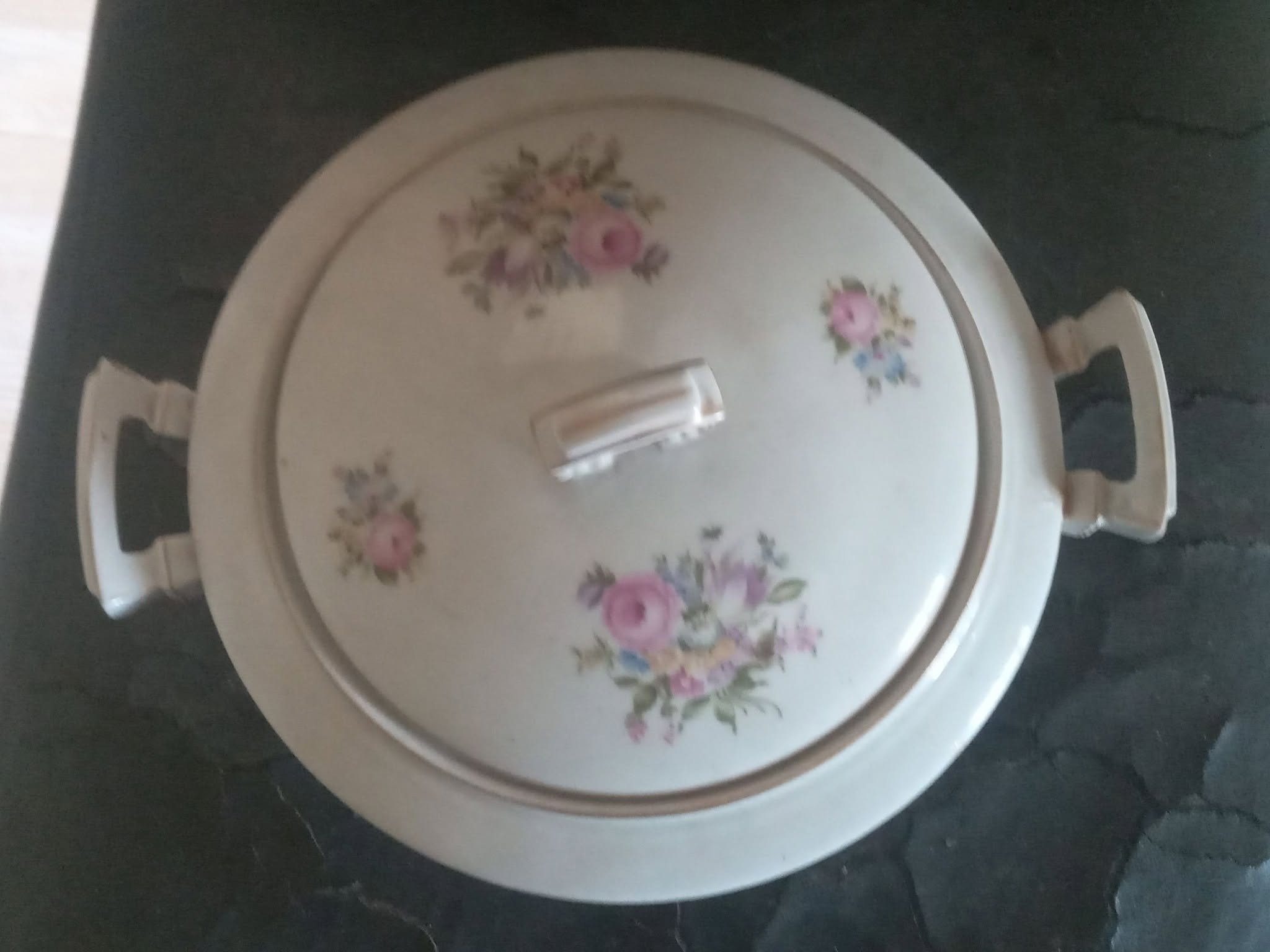 Kitchenware — 10₼