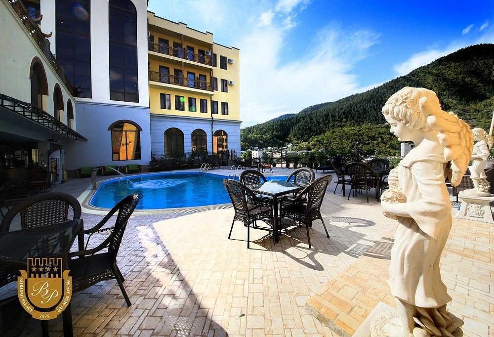 🔖** Otel "Borjomi Palas" iş ilanı açıkladı