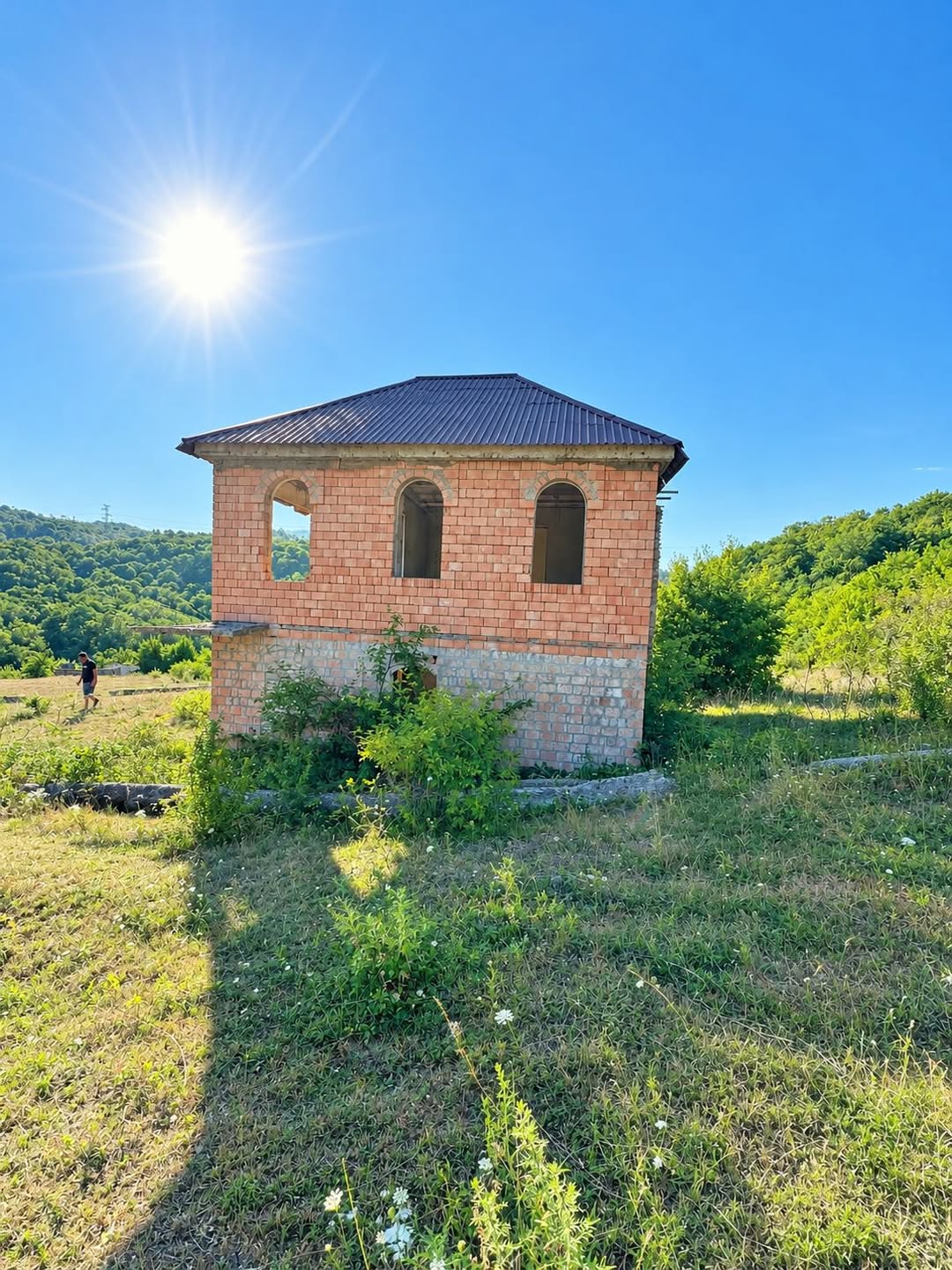 Տուն, Թբիլիսի