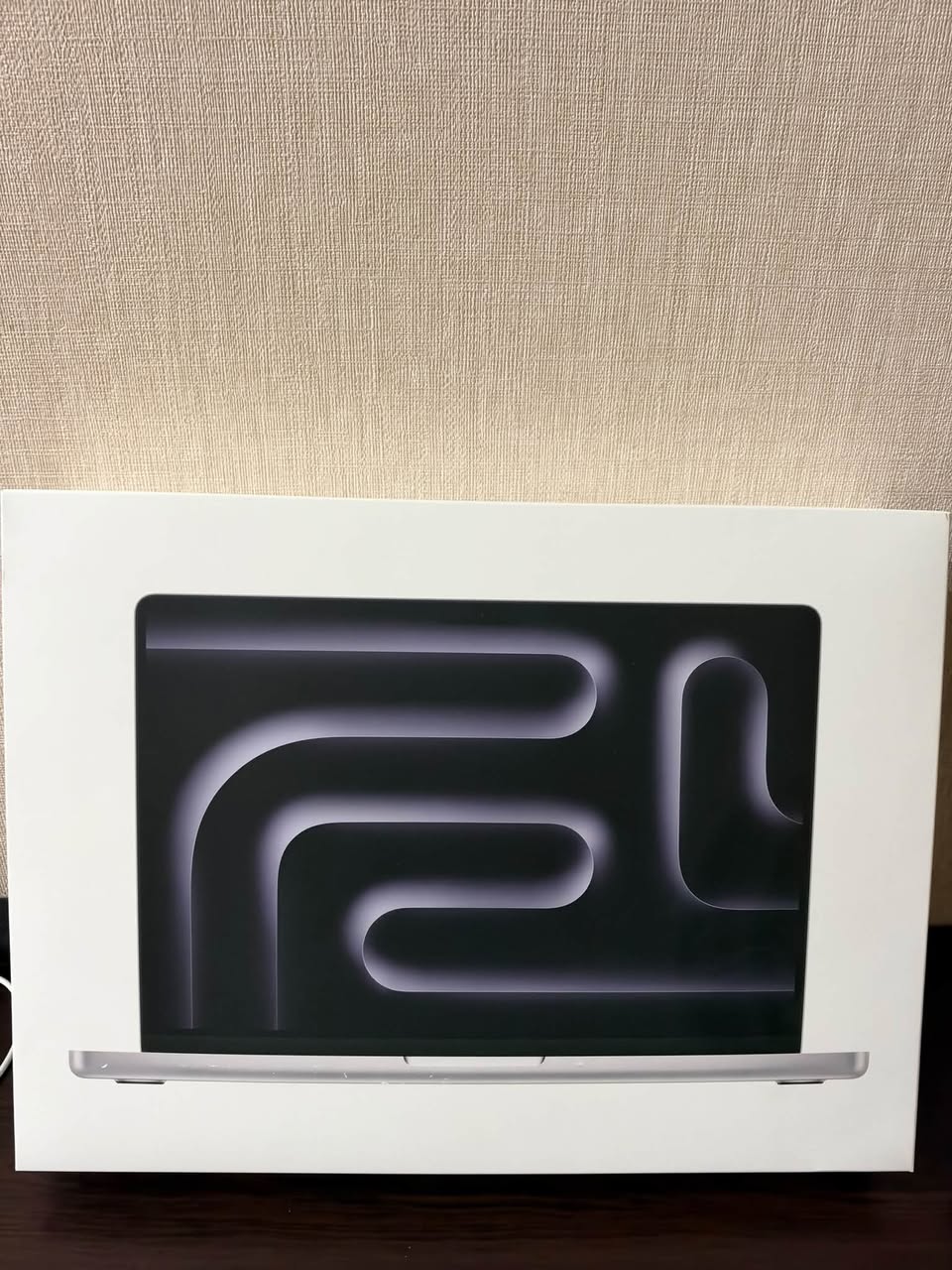 Продаётся MacBook 14 Pro, M5, абсолютно новый