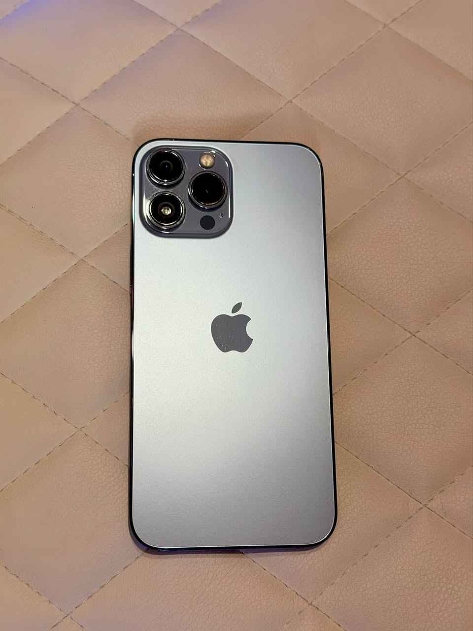 The smartphone is in ideal condition, flawless 🔥 price — 1,049₾