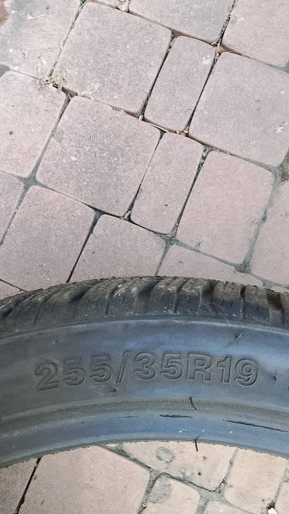 Avtomobil — 43,000₼