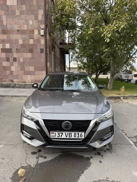 Nissan Sentra 2021 — 13,000$