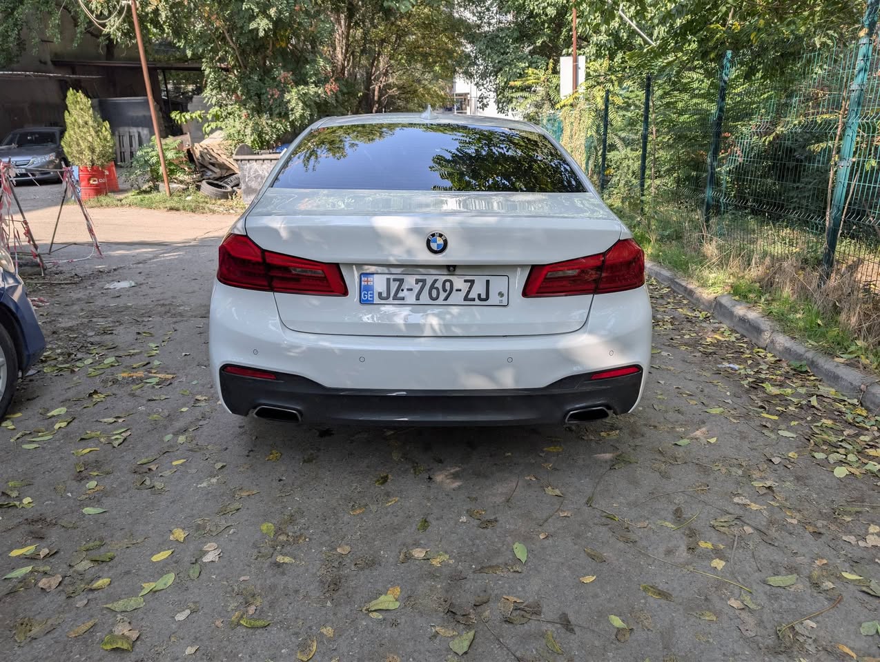 იყიდება 2020 წლის მარტის BMW 530i