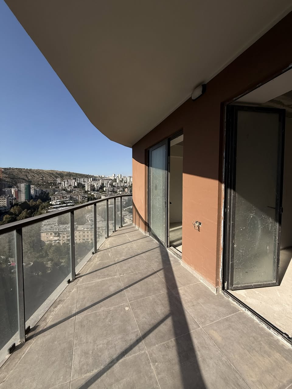 იყიდება ბინა, თბილისი — $320,000