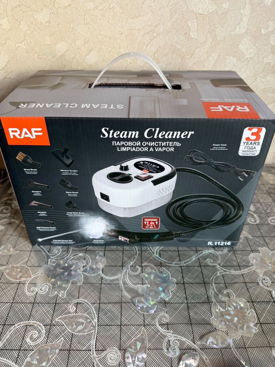 RAF 11-in-1 steam cleaner