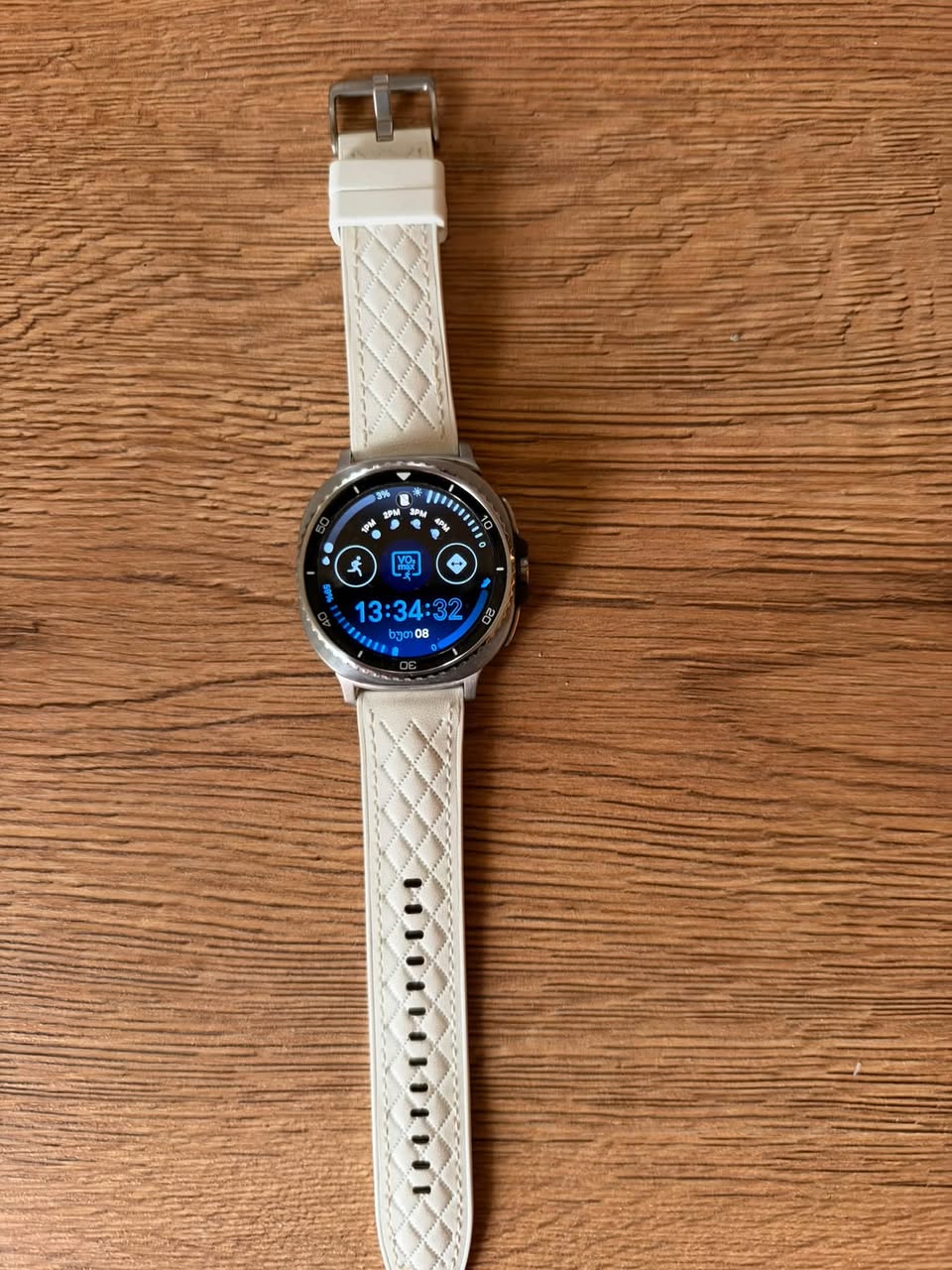 Samsung watch 8 for sale in ideal condition — 600₾