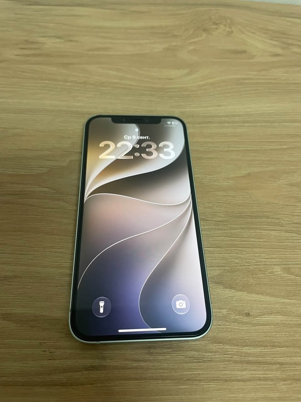 12 заводских 64🧠 77%🔋идеальный состояние, все