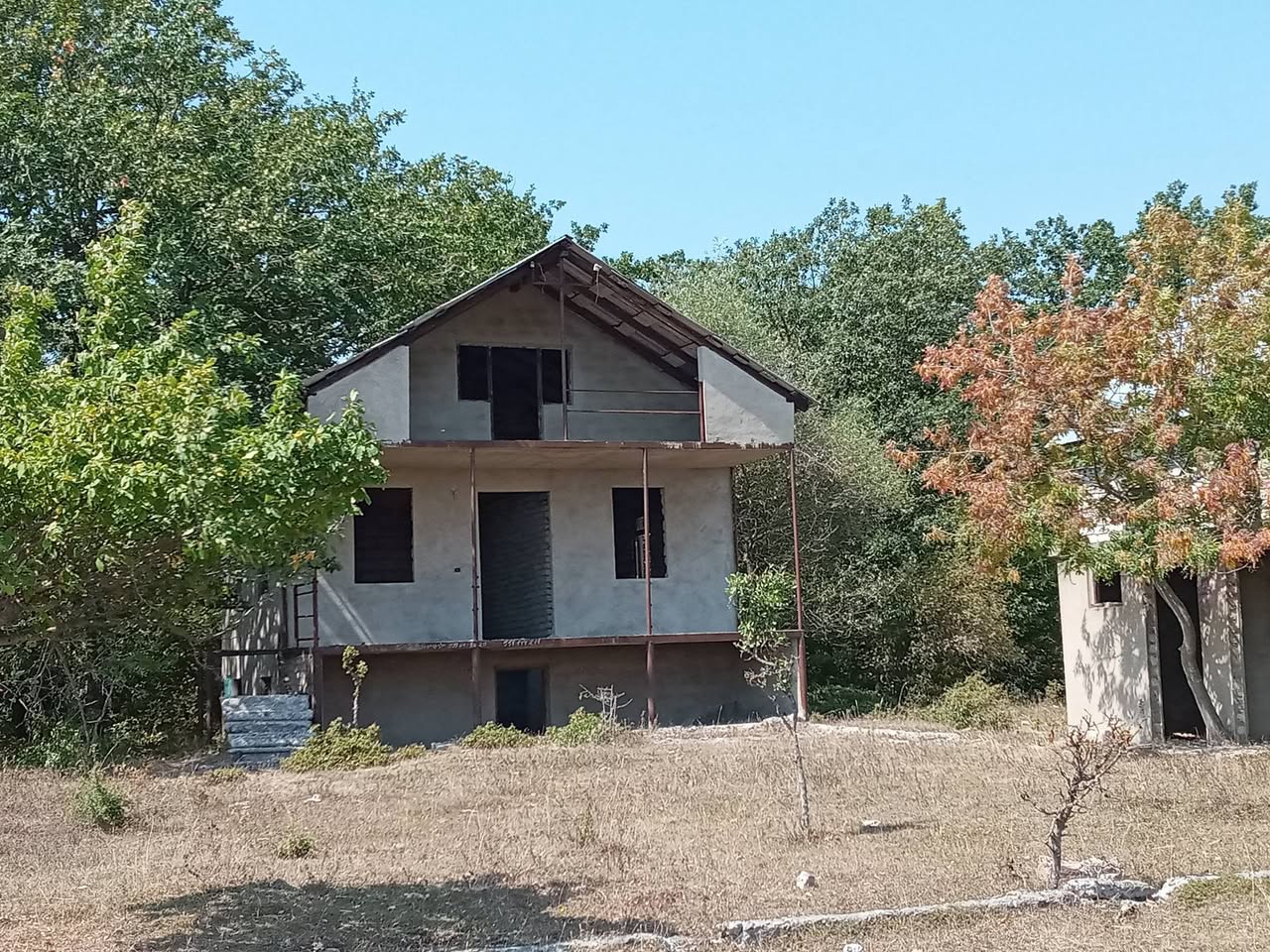 Ev, Duşeti