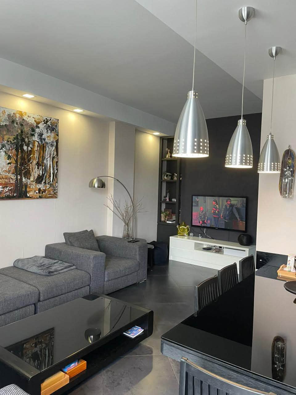 Сдаётся 3-комнатная квартира, Тбилиси — $1,300
