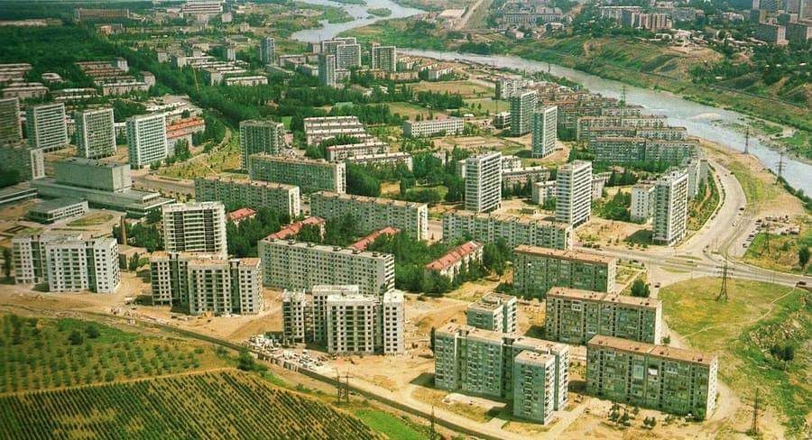 Kahveler ekibine aşçı yardımcısı/komi gerekiyor 🤍