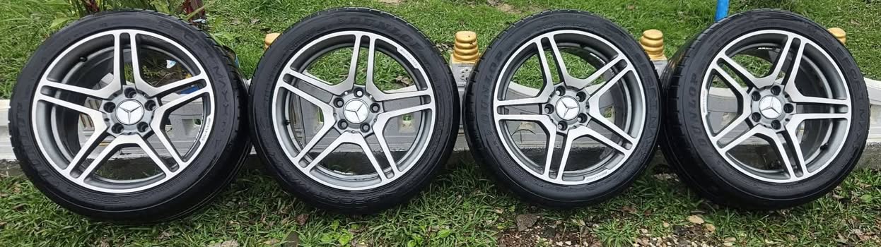 Four 17-inch alloy wheels