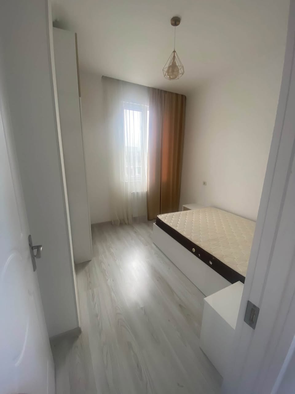 იჯარით გასაცემია 2 ოთახიანი ბინა, ბათუმი — $500