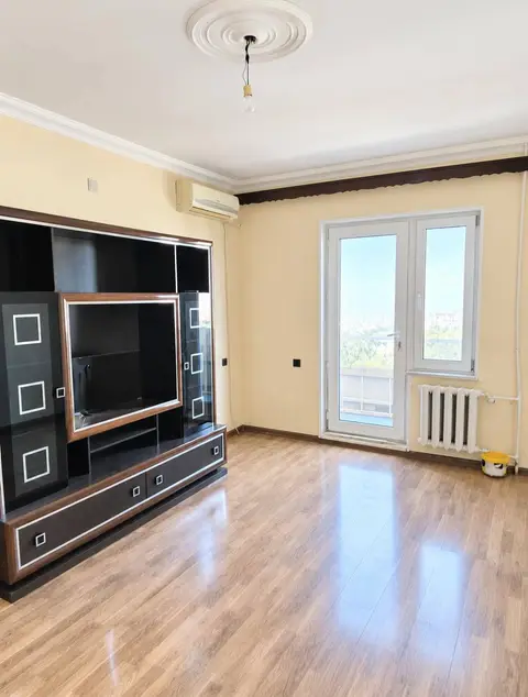 Բնակարան — 205,000 մանատ