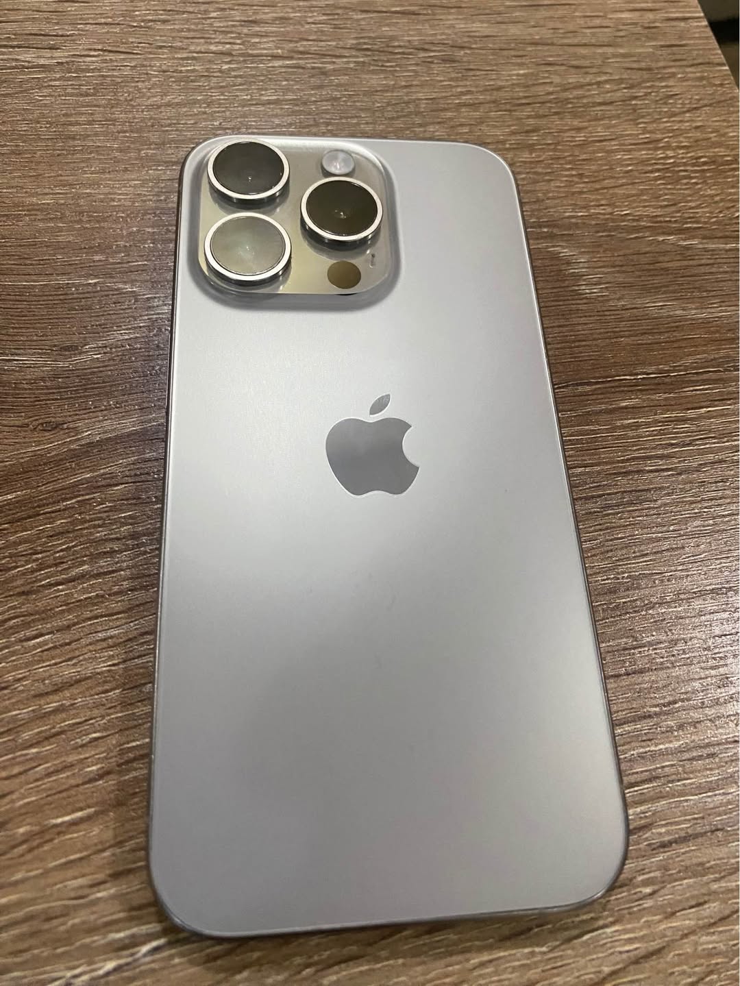 iPhone, battery 80%, good condition