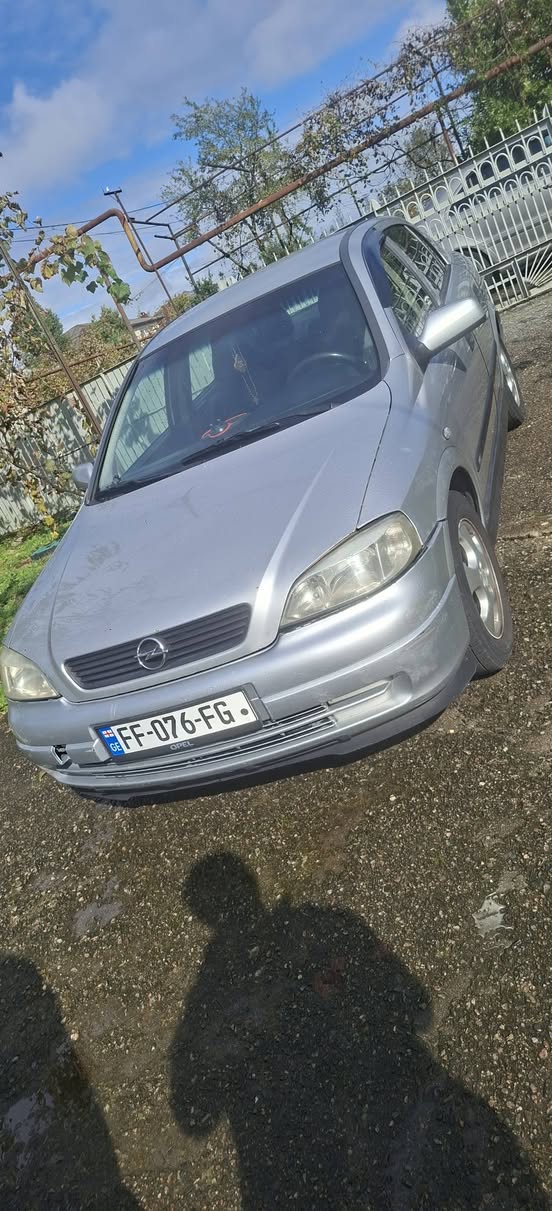 Продаётся срочно Опель Астра J 1999 года — 2,500$