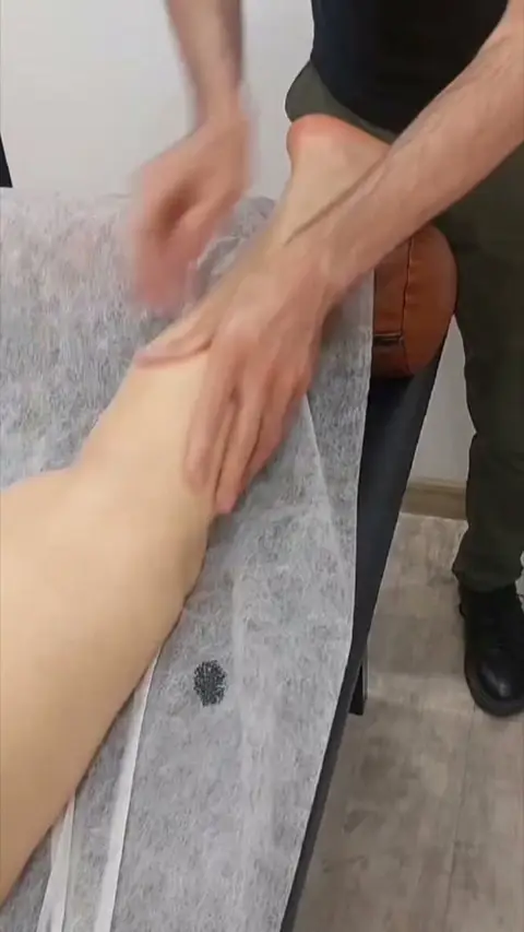 Ayaqların müalicəvi massage müddəti: 30-40 dəqiqə — 6,000 AMD