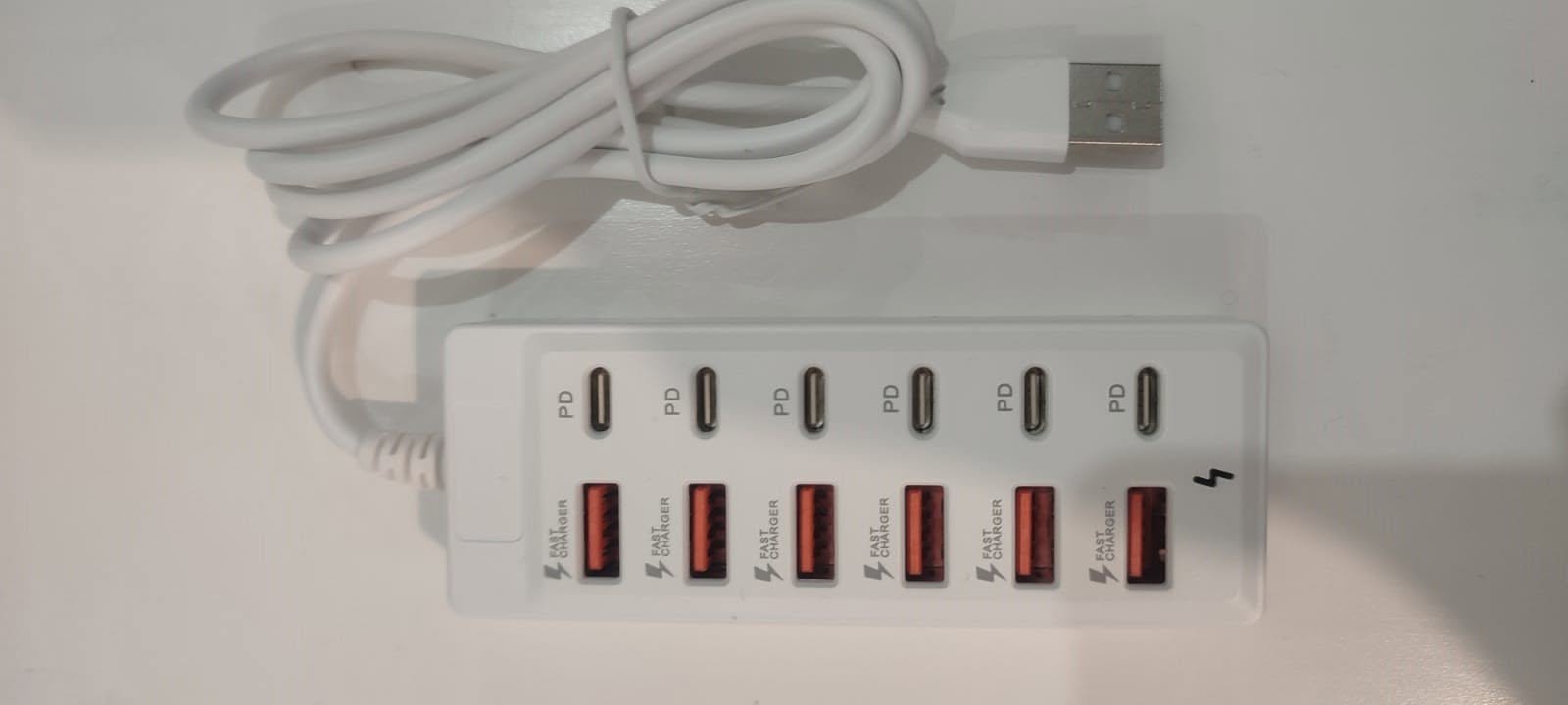 12 portlu USB hub ve şarj cihazı