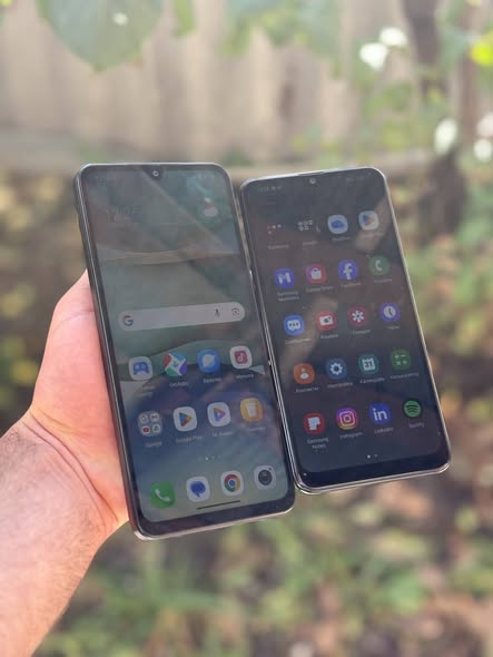 Redmi A5 and Samsung A10s, sold together