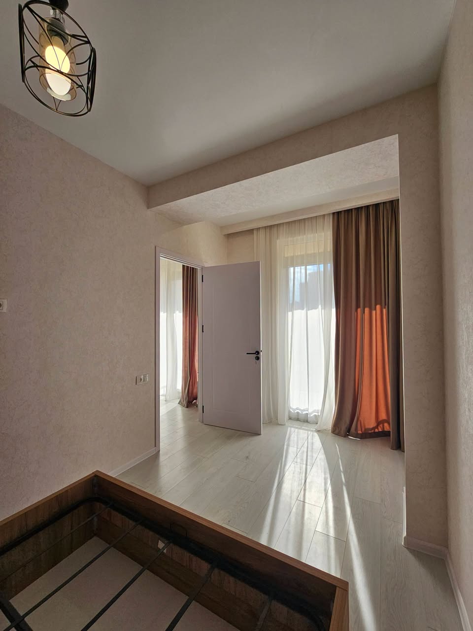 2 otaqlı mənzil satılır, Tbilisi — $78,000