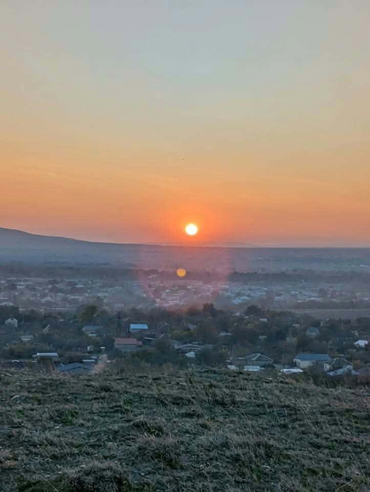 Հողակտոր, Ռուսթավի — $15,500