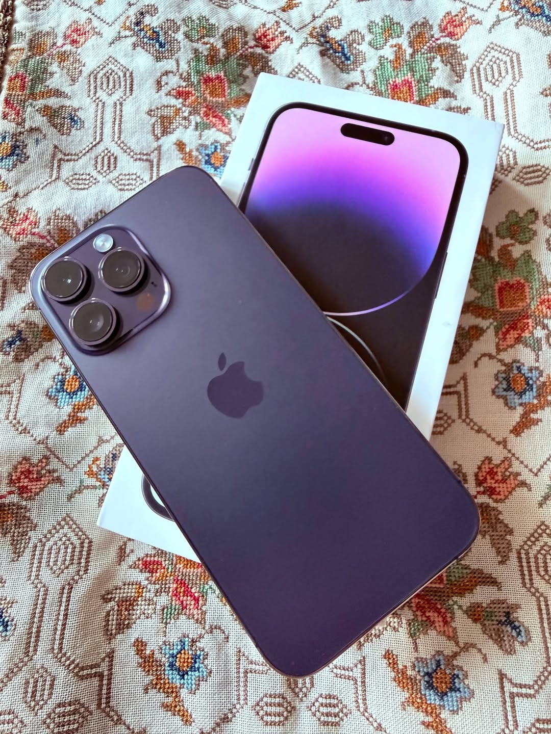 iPhone 14 Pro Max for sale — 1,300₾