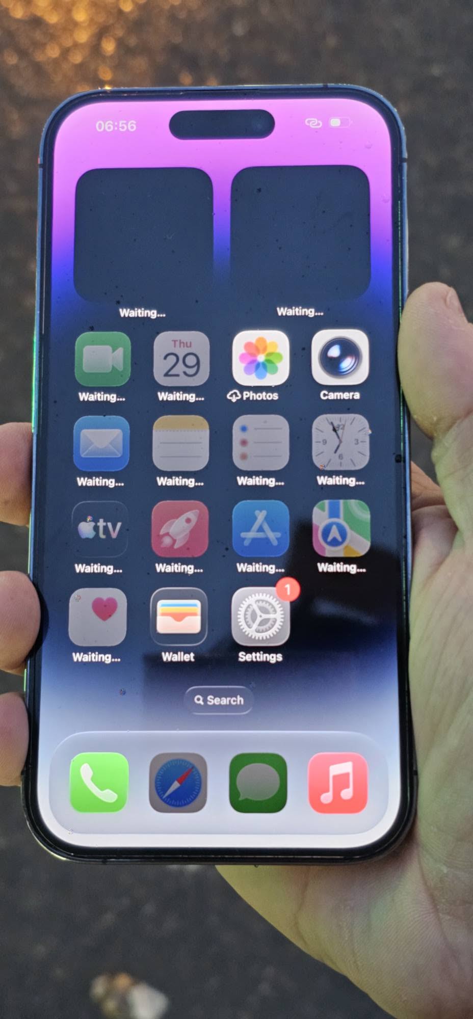 Վաճառվում է Iphone 14 pro 256 GB — 1,100$
