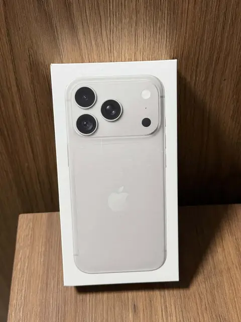 Urgently I'm selling iPhone 18 Pro 256GB — 3,950₾