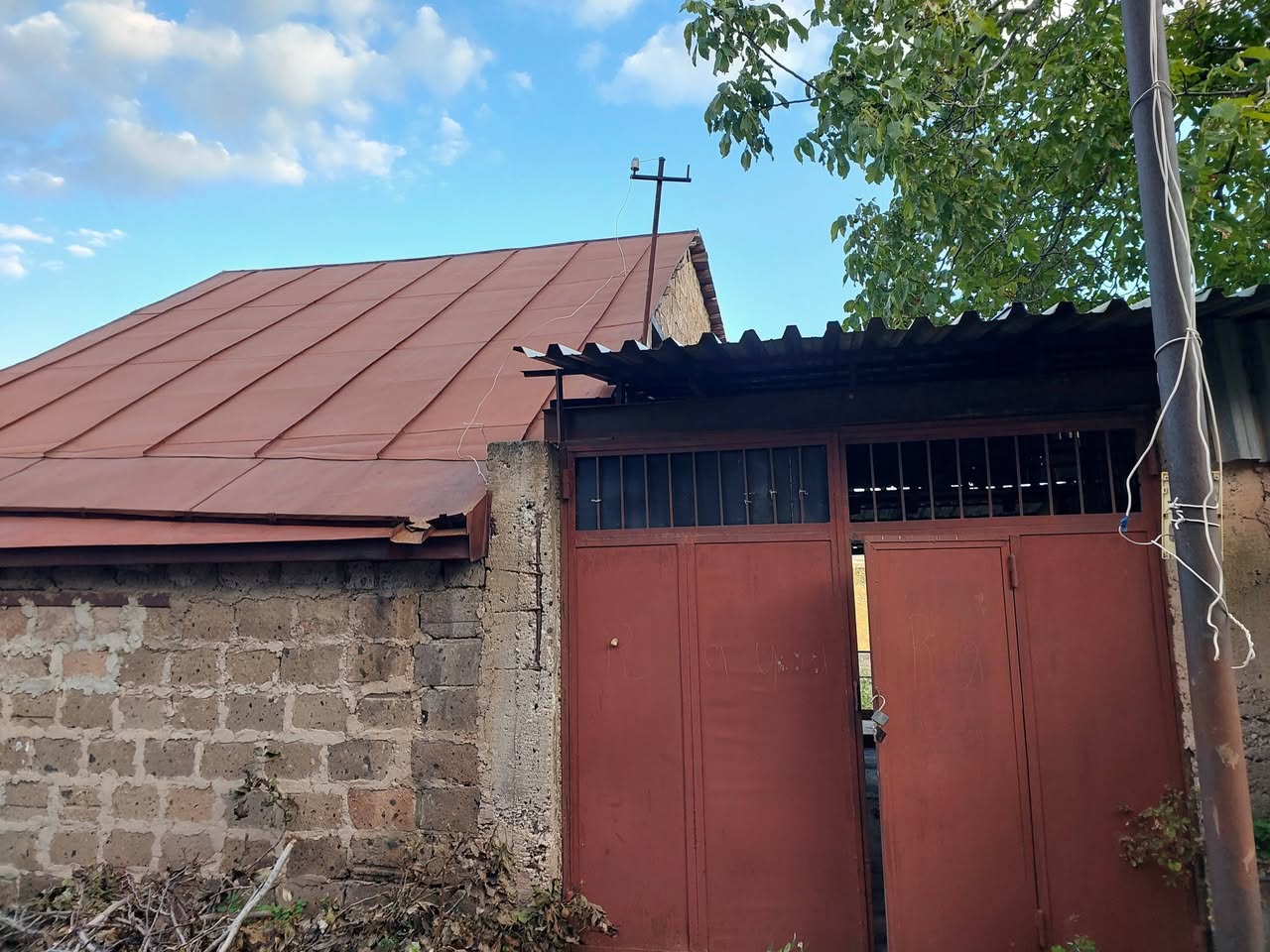 House/Villa — $25,000