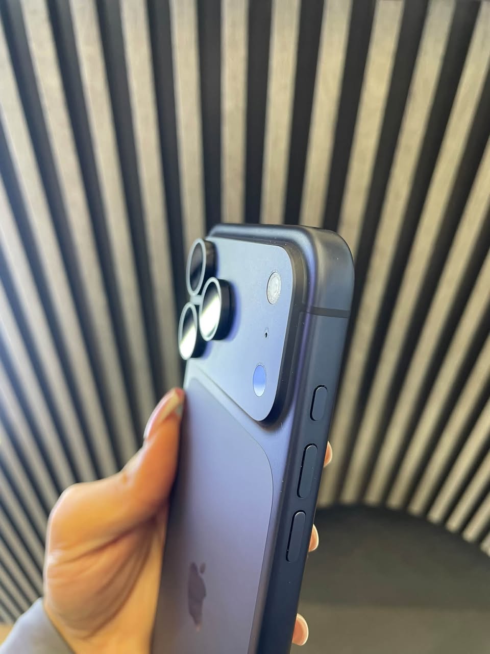 17 pro max 💙 Заводской✅ 256gb🤍