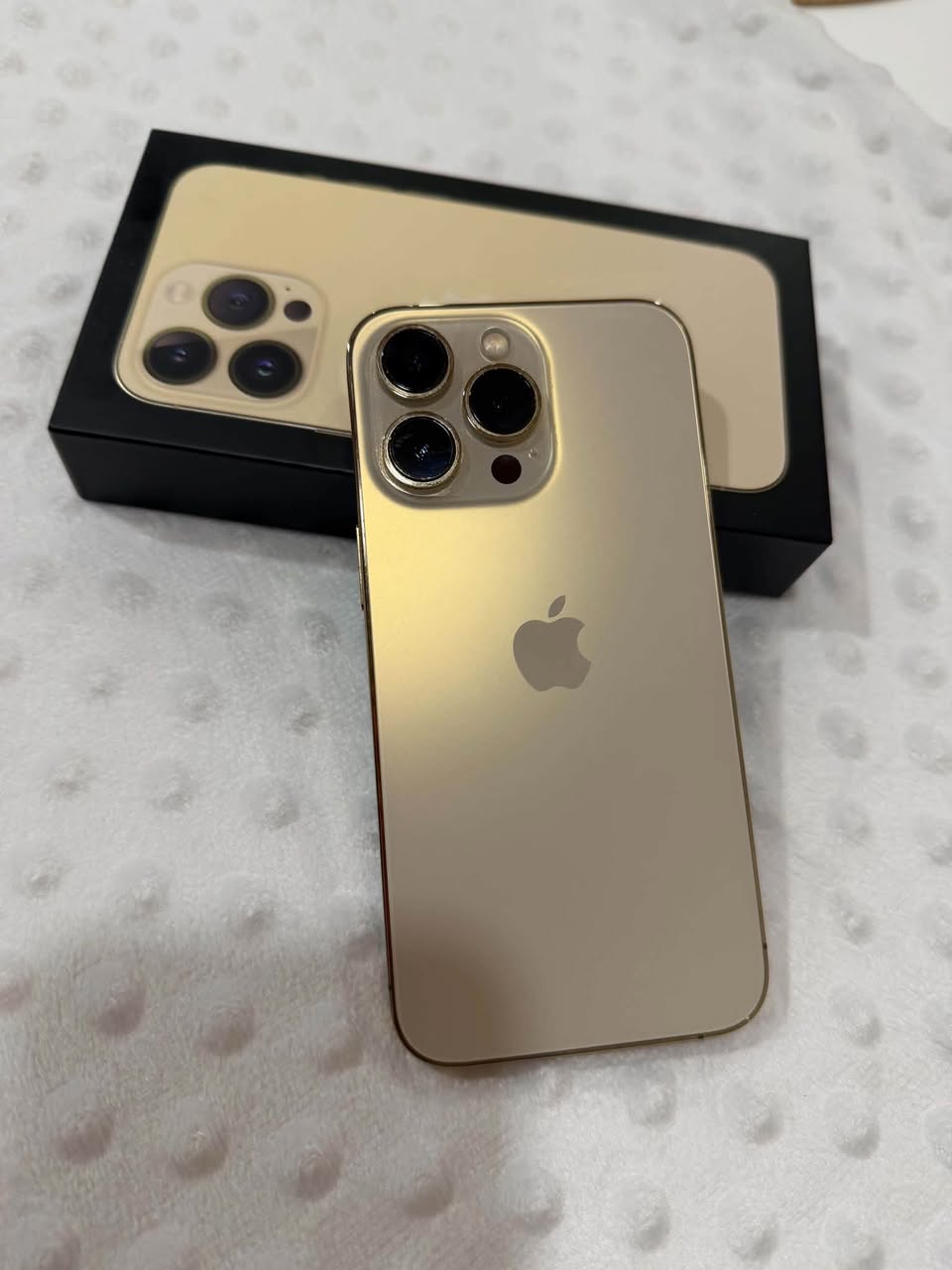 ვყიდი iphone 13 pro. 128 gb. — 800₾