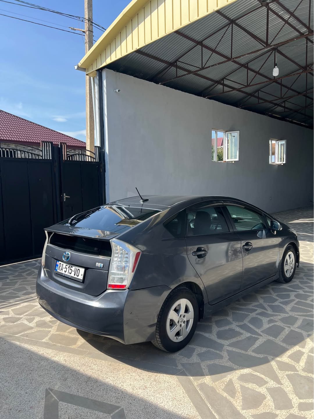 Toyota Prius с пробегом 2010 года
