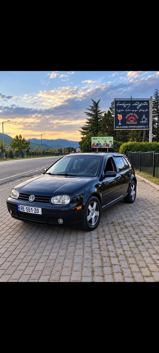 The car is a 2001 model.