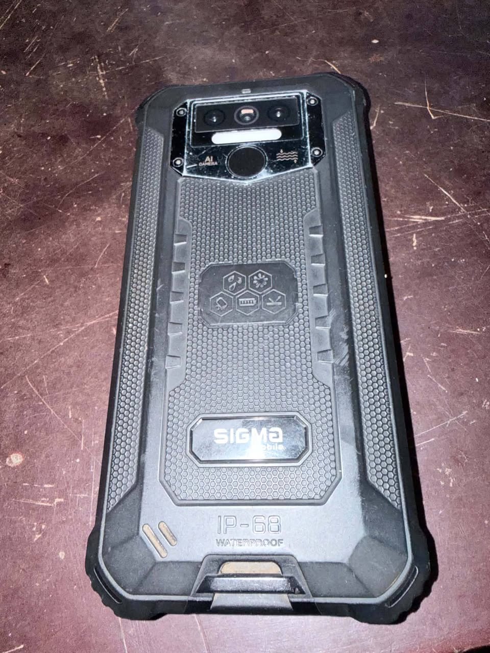 Satılıq və ya dəyişmək üçün başqa telefonla Batumidə