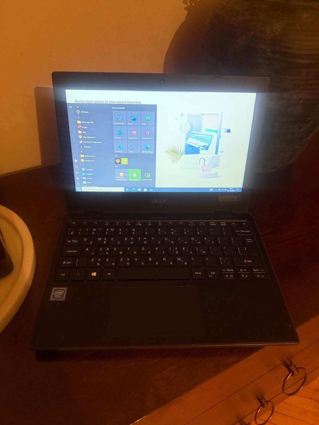 Ноутбук Acer с Windows 10