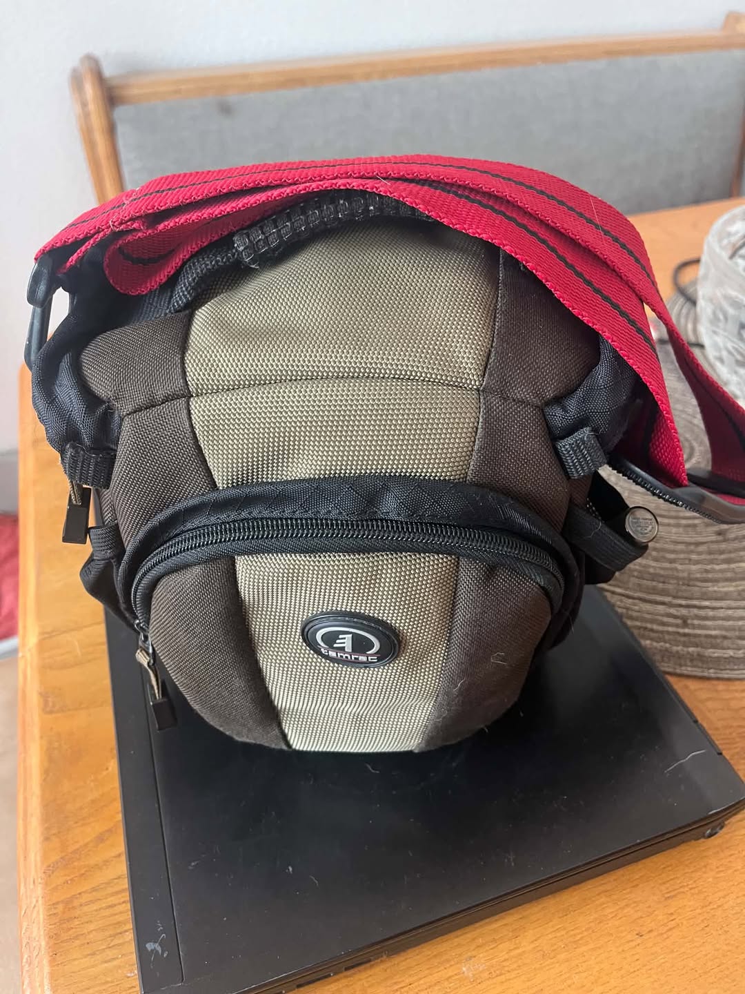 Camera holster bag, almost new