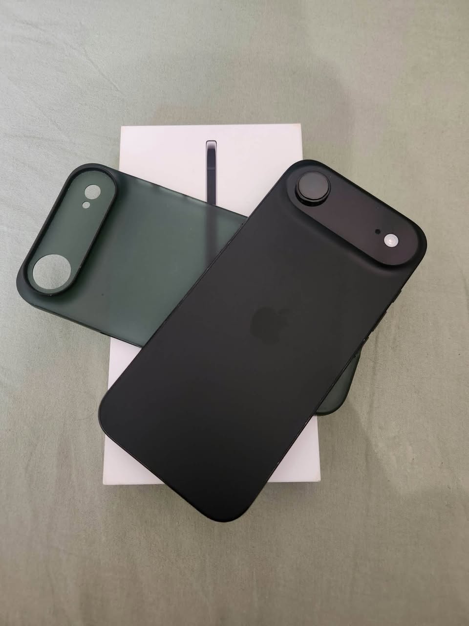 iyideba iphone air 256 g 100% — 2,300₾