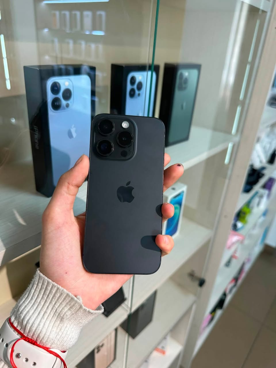 IPhone 15 pro 128GB 93% SIM — 230,000֏