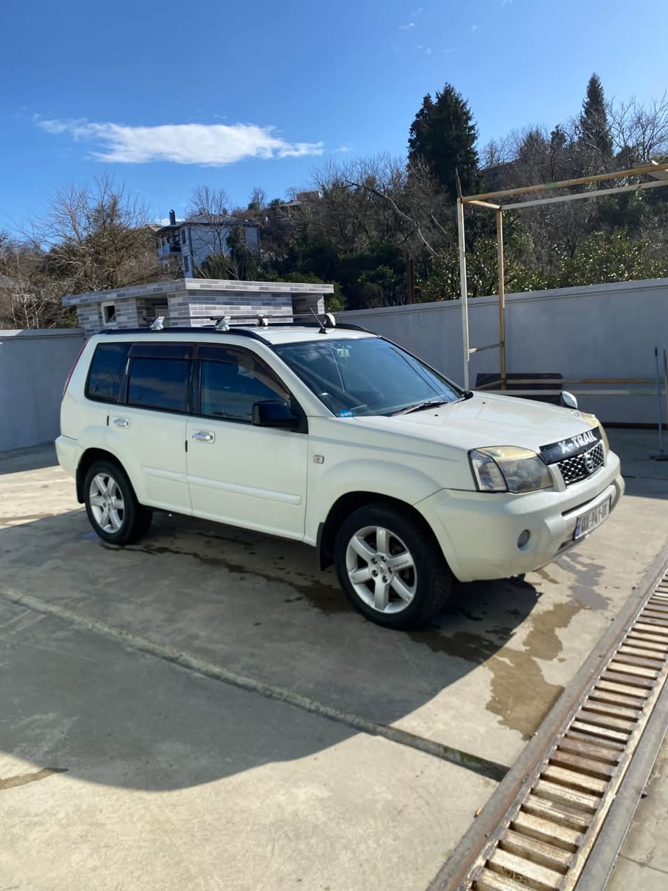 Nissan X-Trail 2005, 2.0 dzravi