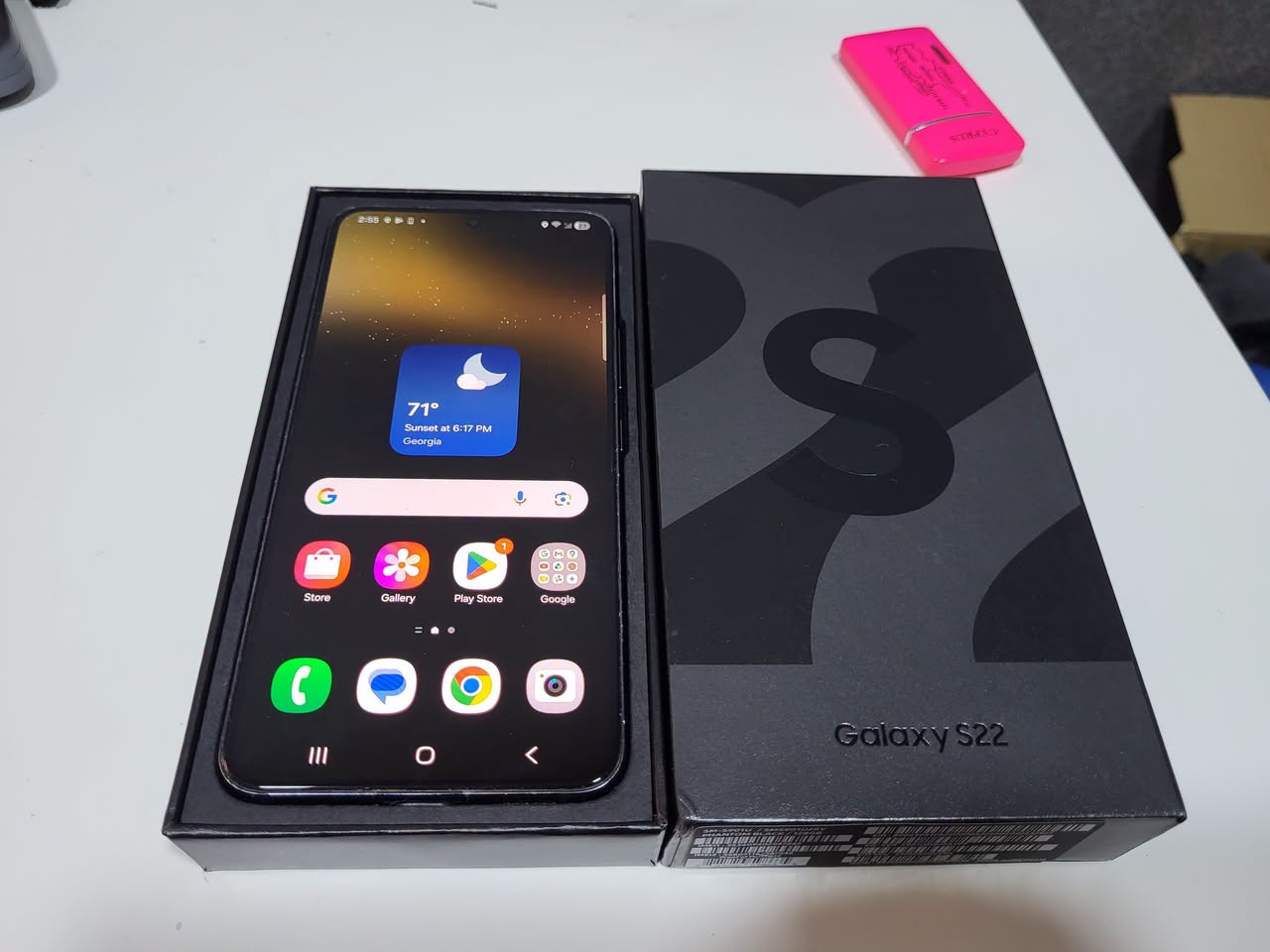 Samsung Galaxy S22 5G 128GB, американский,